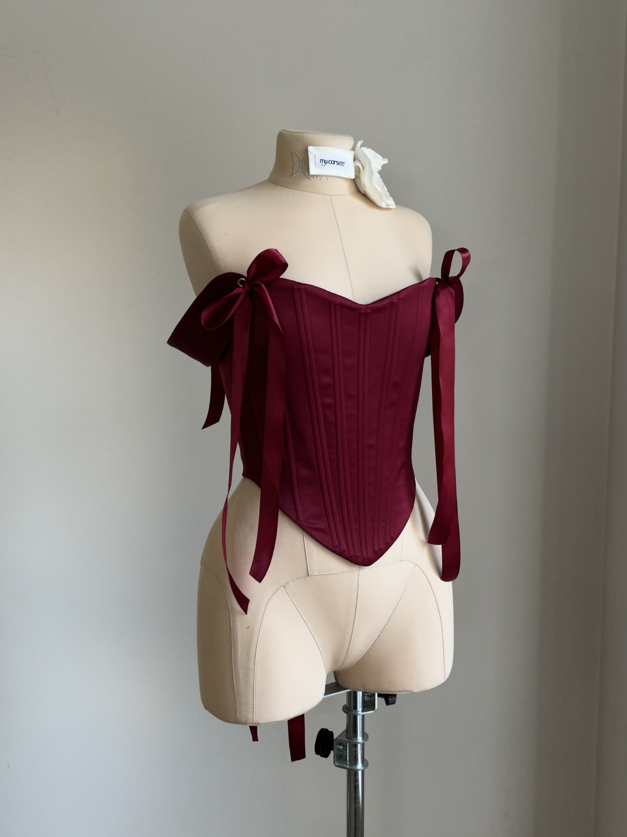 Корсет «Лотос» бордовый