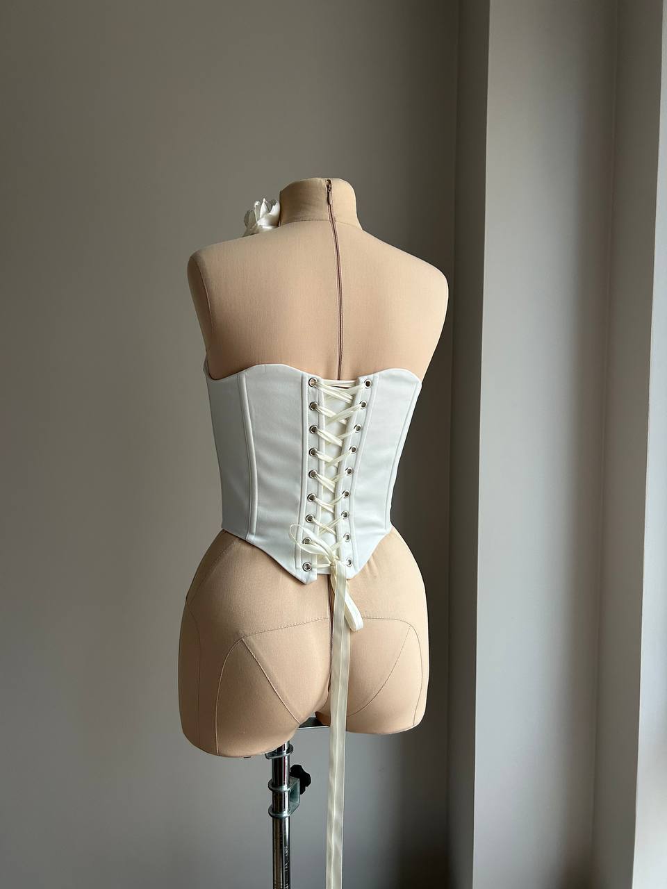 Корсет "Strapless" молочный